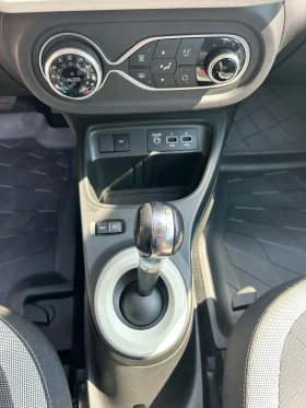 Renault Twingo ZE/ELECTRIC 2022, снимка 15