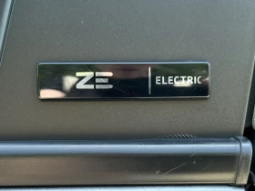 Renault Twingo ZE/ELECTRIC 2022, снимка 16