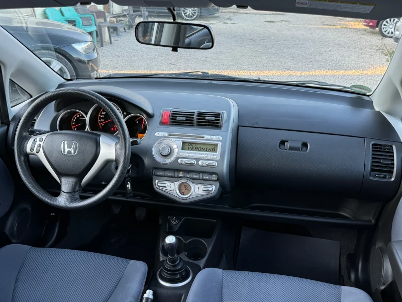 Honda Jazz * 1.4i* KLIMATRONIC* FACELIFT* , снимка 13 - Автомобили и джипове - 47292099