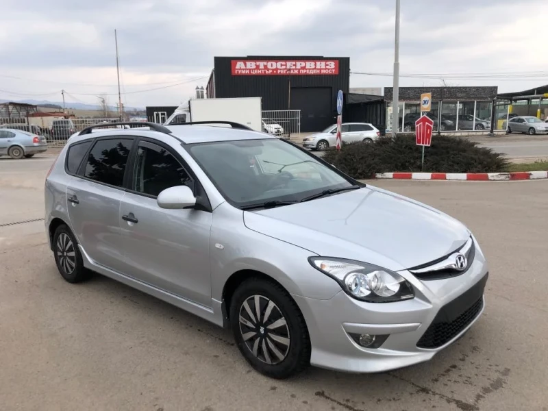 Hyundai I30 1.6CRDI  , снимка 3 - Автомобили и джипове - 47193940