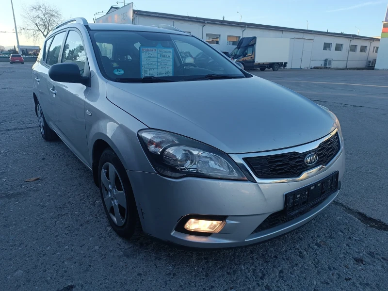 Kia Ceed 1, 6 CRDI ЛИЗИНГ , снимка 2 - Автомобили и джипове - 48369934