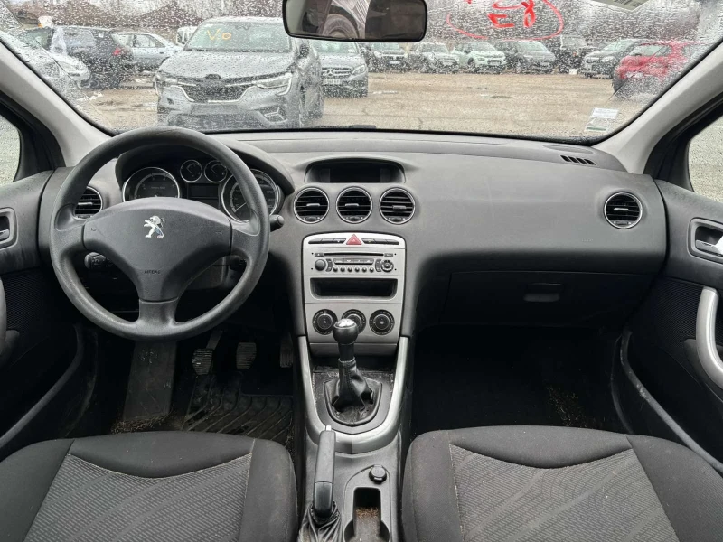 Peugeot 308 1.6i facelift, снимка 8 - Автомобили и джипове - 48426679