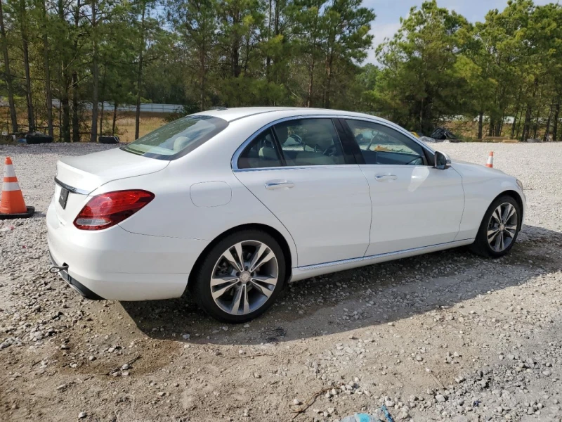 Mercedes-Benz C 300 Подгрев* Keyless* Камера, снимка 4 - Автомобили и джипове - 48488598