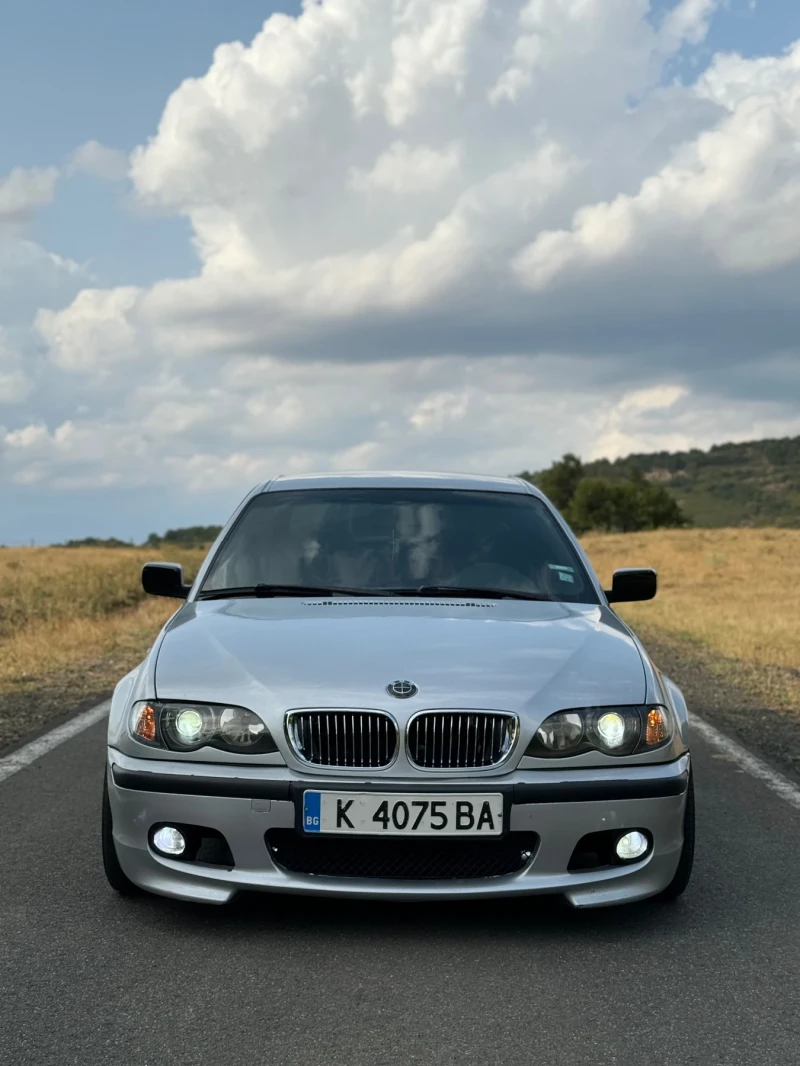 BMW 330, снимка 1 - Автомобили и джипове - 49024311