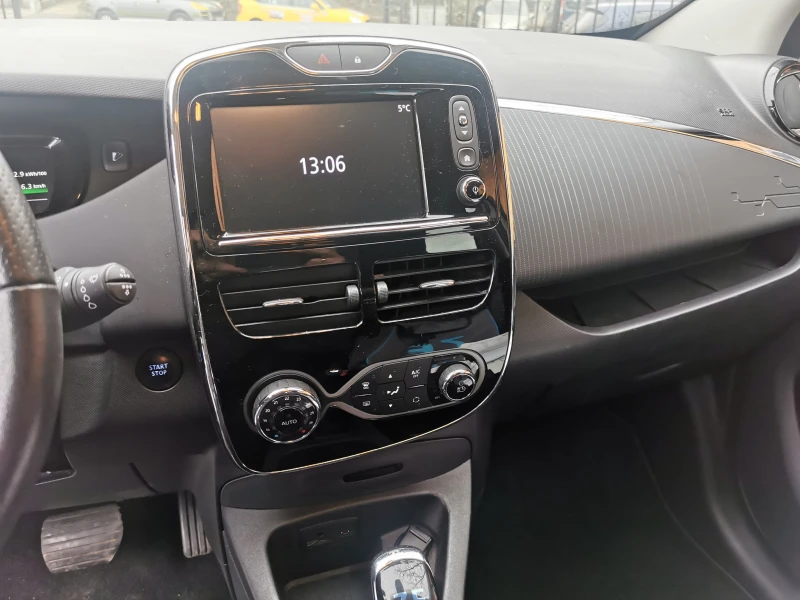 Renault Zoe 41kwh INTENSE , снимка 11 - Автомобили и джипове - 49061128