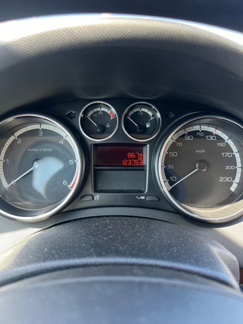 Peugeot 308, снимка 7 - Автомобили и джипове - 51953427