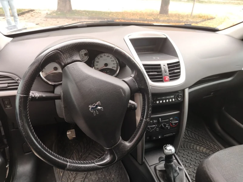 Peugeot 207 1.6/110 газов инжекцион , снимка 3 - Автомобили и джипове - 52906606