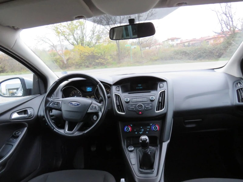 Ford Focus * 100к.с РЪЧКА РЕГИСТРИРАН ТОП СЪСТОЯНИЕ* * * , снимка 13 - Автомобили и джипове - 52492967