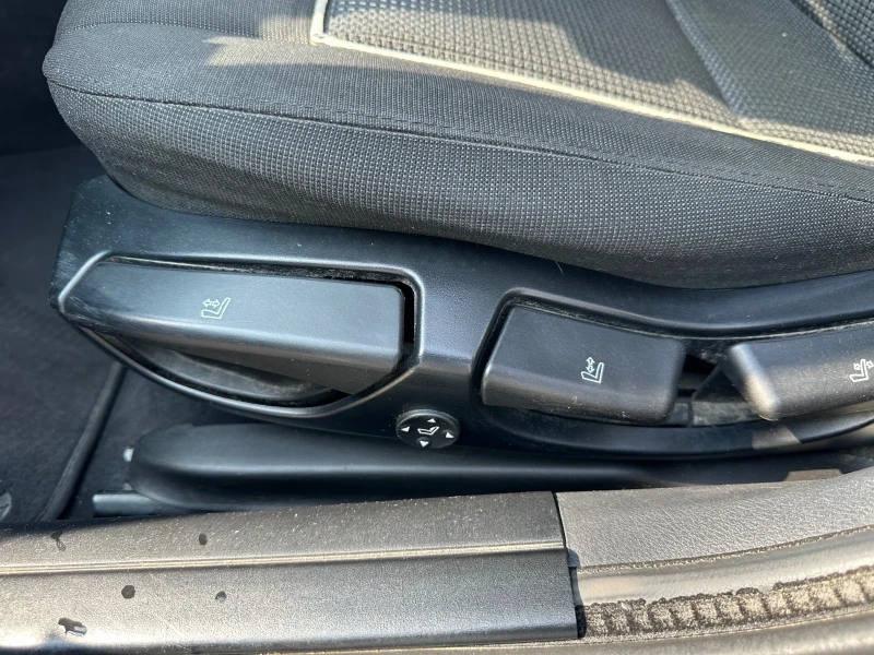 BMW 320 2.0D 150 HP, снимка 13 - Автомобили и джипове - 53047377