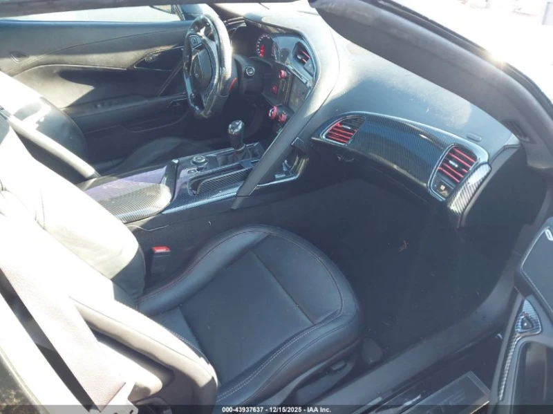 Chevrolet Corvette STINGRAY 1LT, снимка 5 - Автомобили и джипове - 53297708