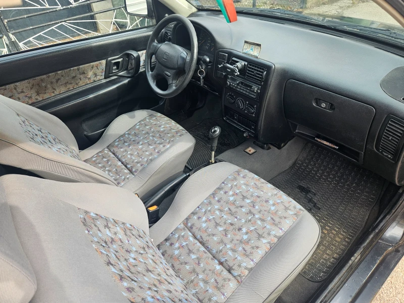 Seat Ibiza, снимка 6 - Автомобили и джипове - 53417709