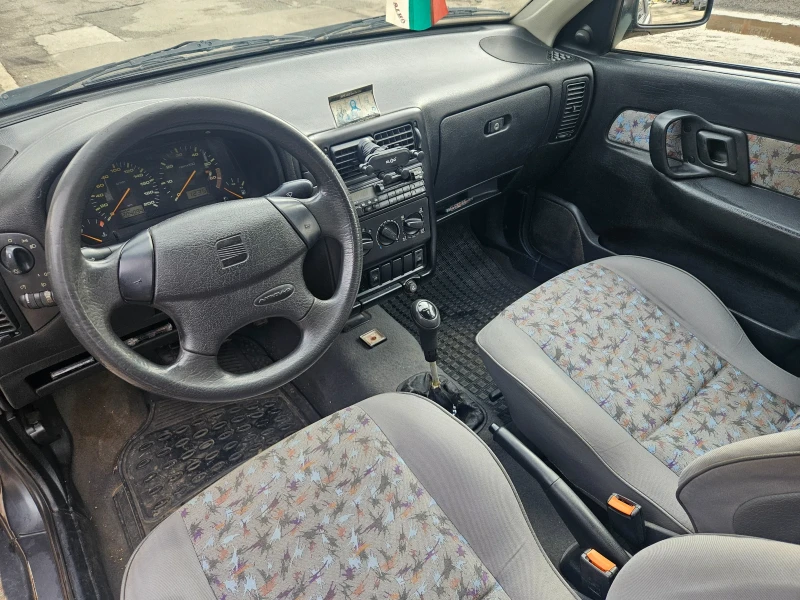 Seat Ibiza, снимка 5 - Автомобили и джипове - 53417709