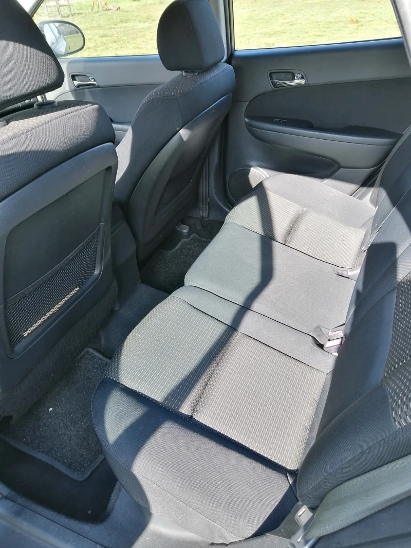 Hyundai I30, снимка 8 - Автомобили и джипове - 53474309