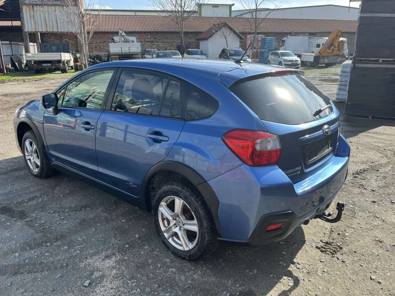 Subaru XV 1.6 i 4x4, снимка 8 - Автомобили и джипове - 53475704