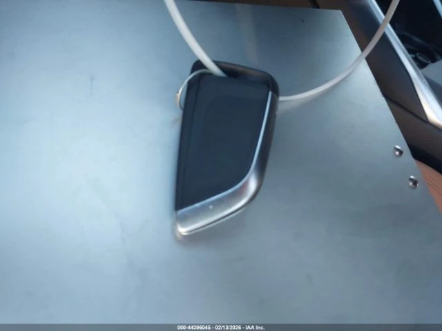 BMW 330 I, снимка 11 - Автомобили и джипове - 53810388