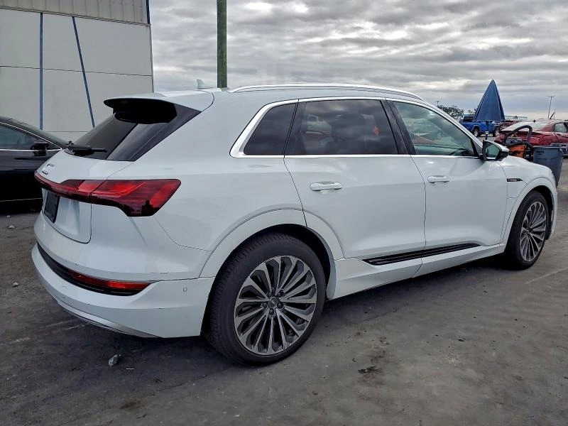 Audi E-Tron | Mobile.bg � ����������� 3
