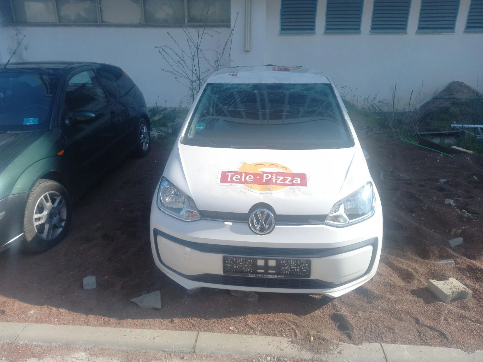 VW Up 10бр. бензин и метан, снимка 1