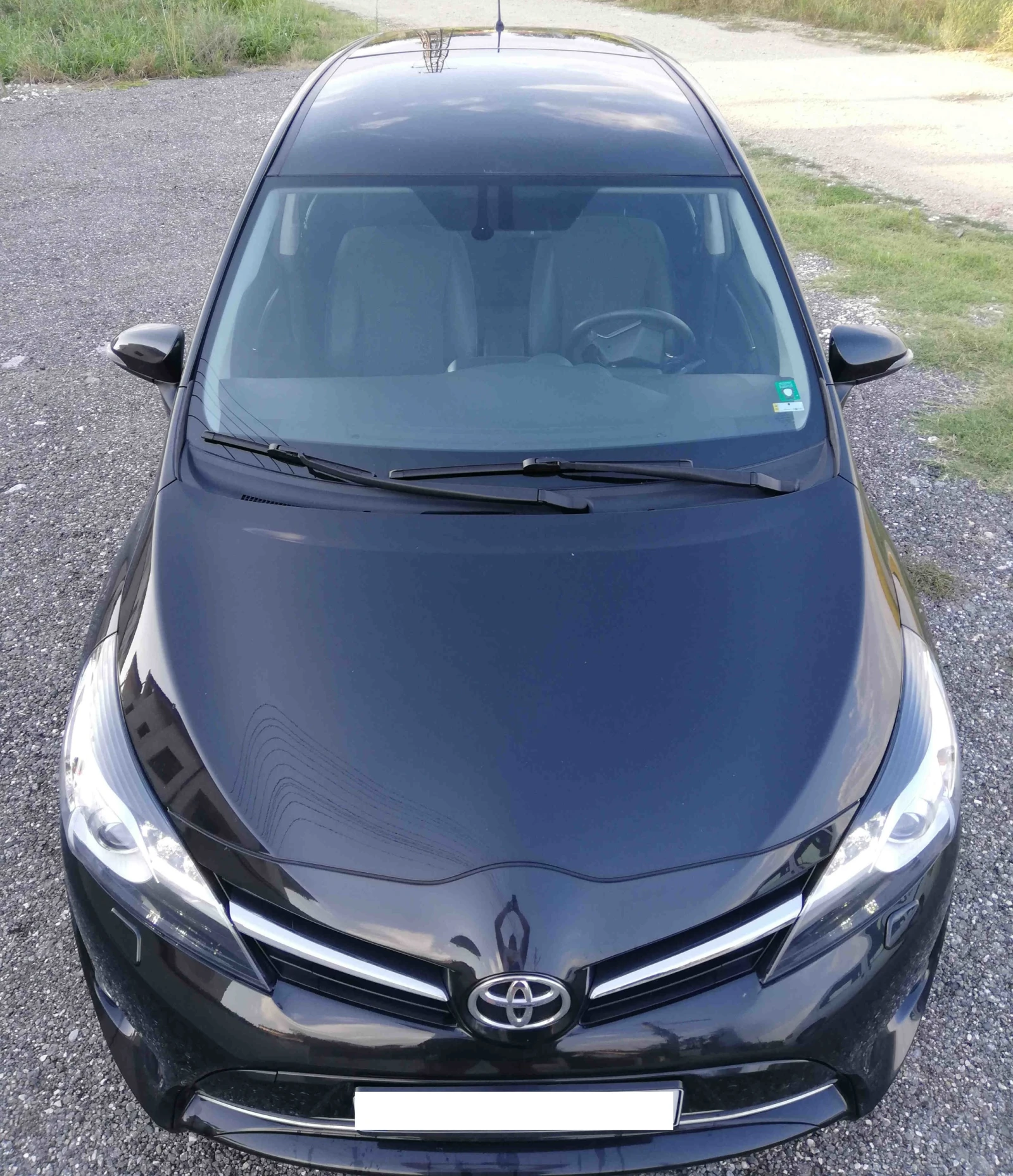 Toyota Verso 2.2 DCAT - изображение 3