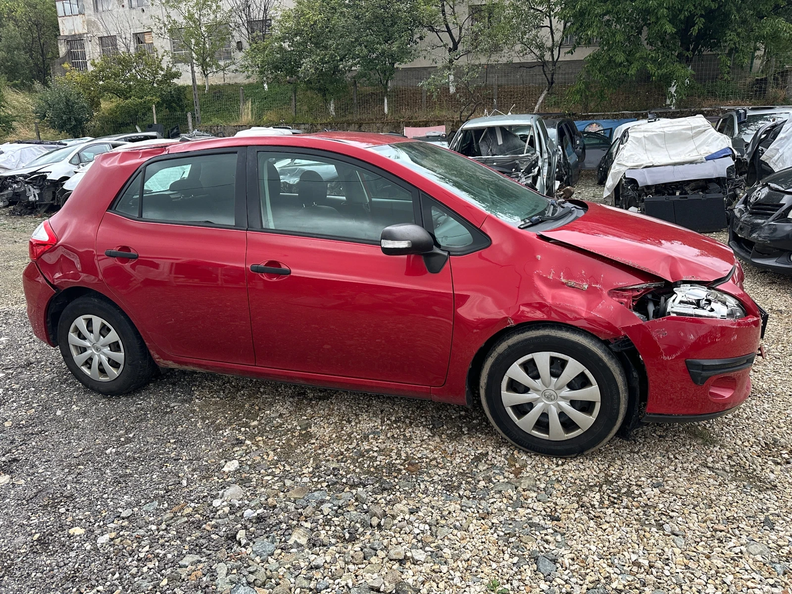 Toyota Auris 1.4 d4d 90 кс На части! - изображение 3