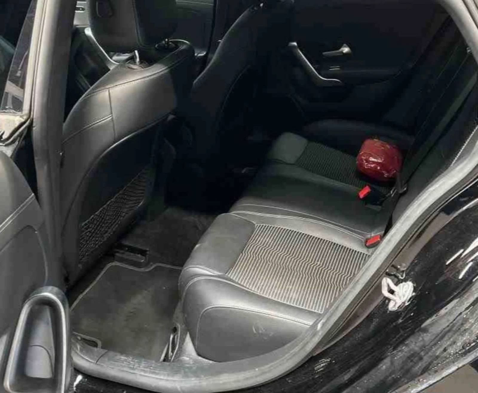 Mercedes-Benz CLA 200  Benzin.Shooting Brake.Kamera.Navi.Led - изображение 4