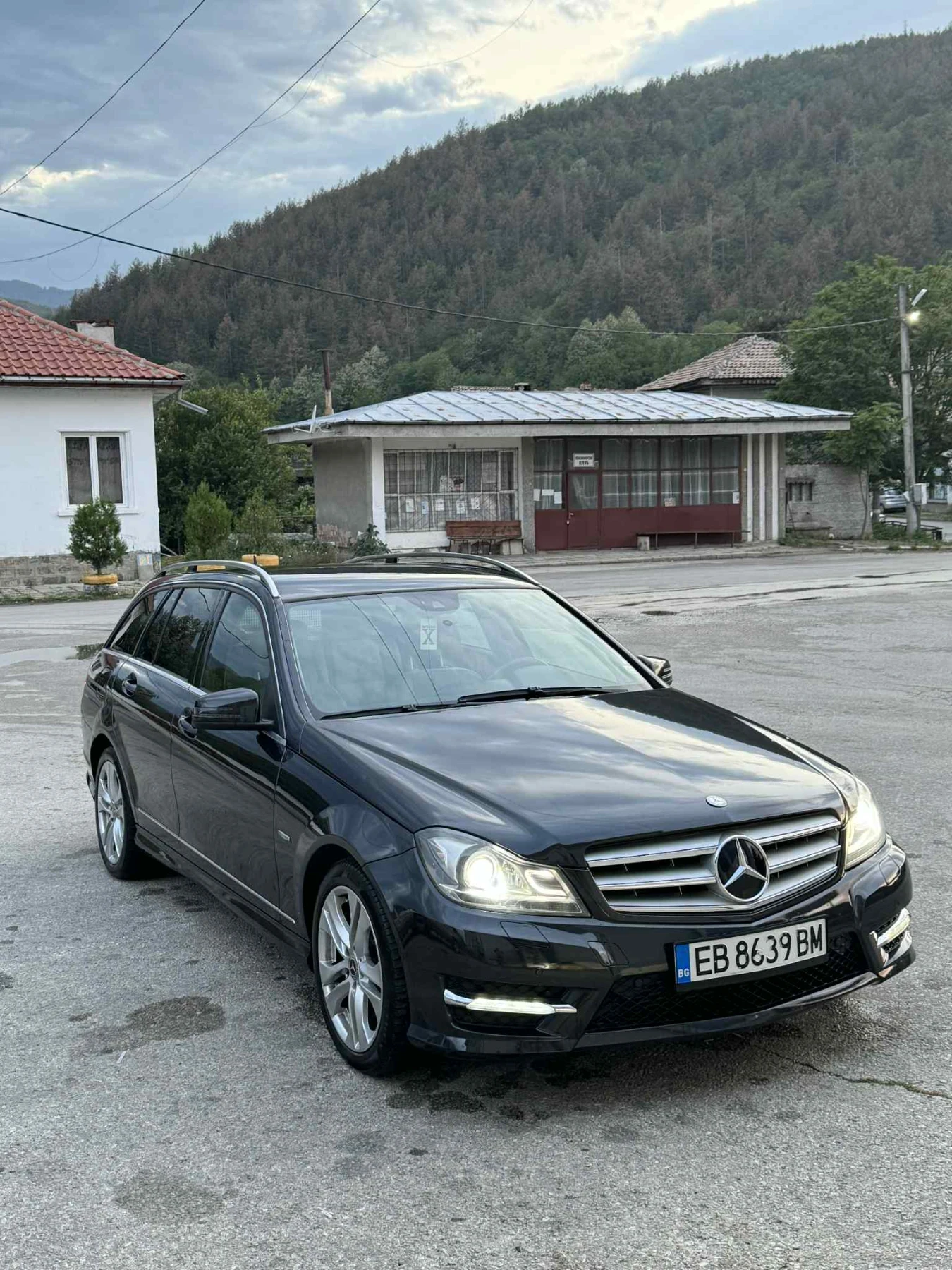 Mercedes-Benz C 250 2.2 - изображение 2
