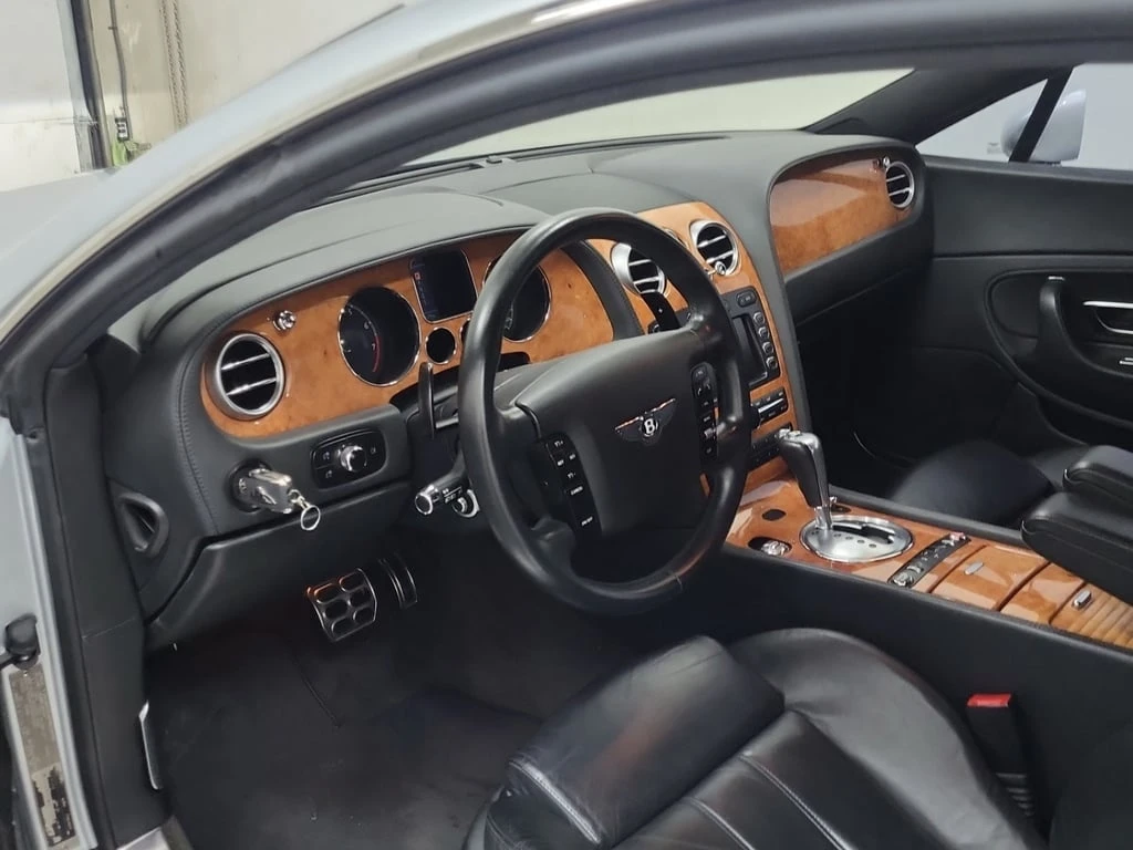 Bentley Continental * GT * CARFAX * БЕЗ ПЪРВОНАЧАЛНА ВНОСКА - изображение 9