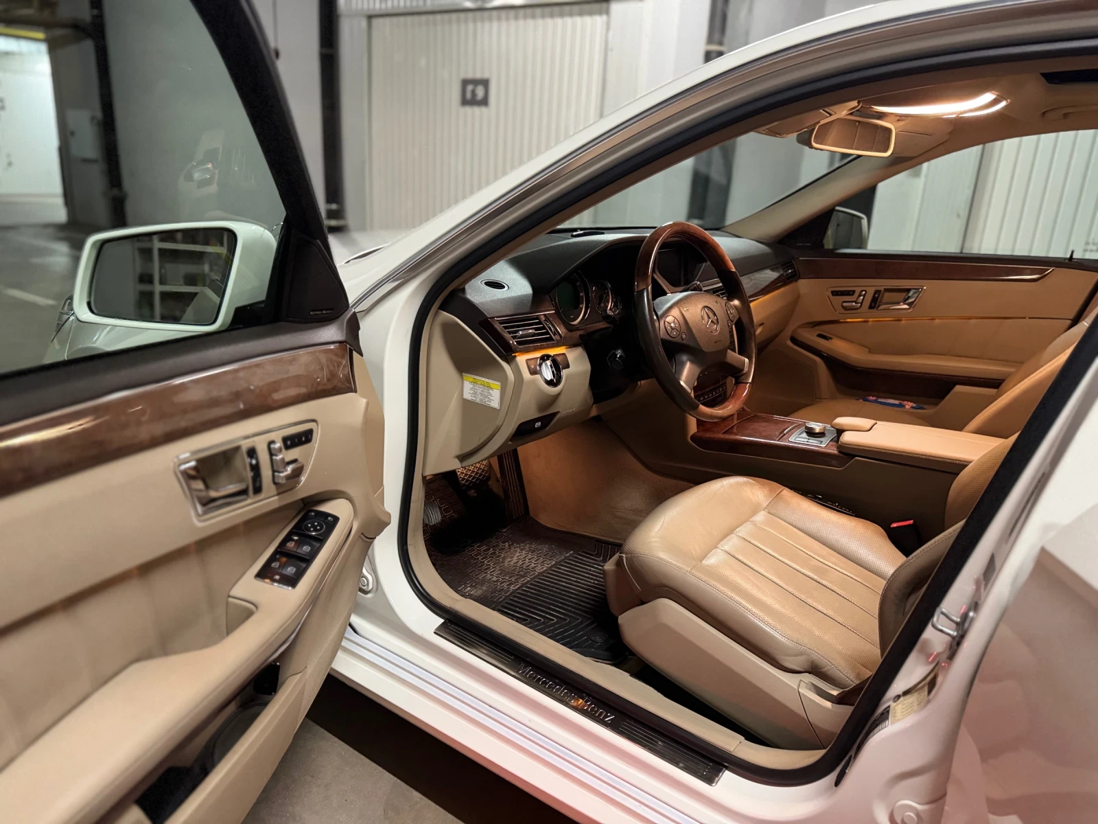 Mercedes-Benz E 500 W212 - изображение 8