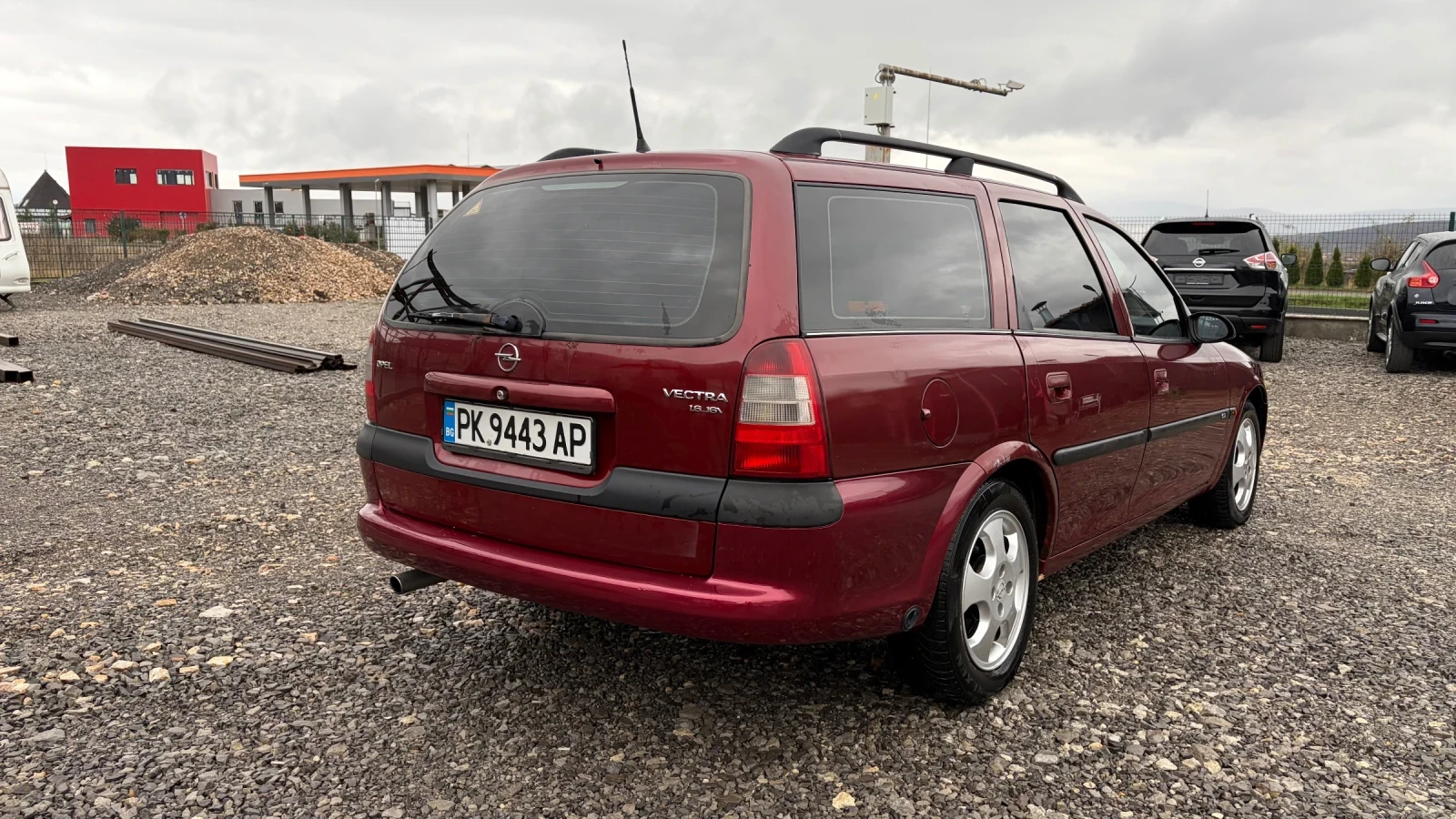 Opel Vectra 1.6i* 100hp* ГАЗОВА УРЕДБА - изображение 4