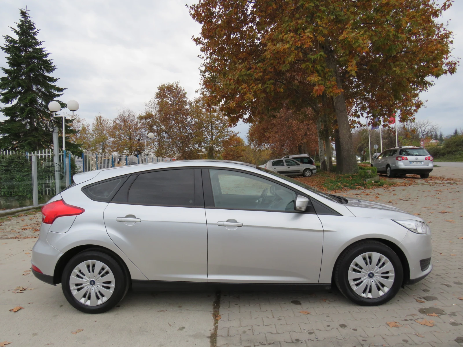 Ford Focus * 100к.с РЪЧКА РЕГИСТРИРАН ТОП СЪСТОЯНИЕ* * *  - изображение 4