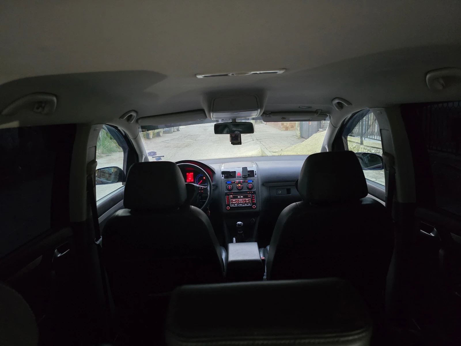 VW Touran 1.9 tdi - изображение 5