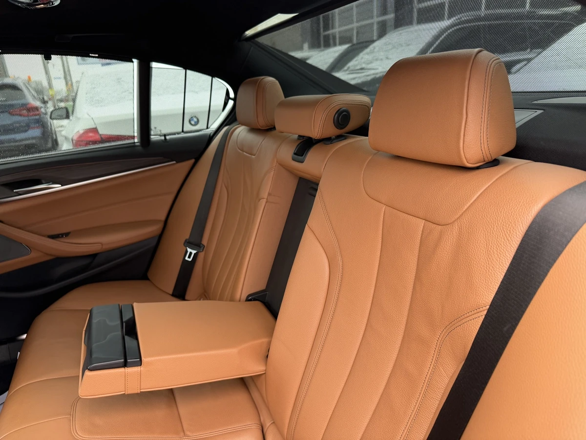 BMW 550 �  X-Drive | Mobile.bg � ����������� 11