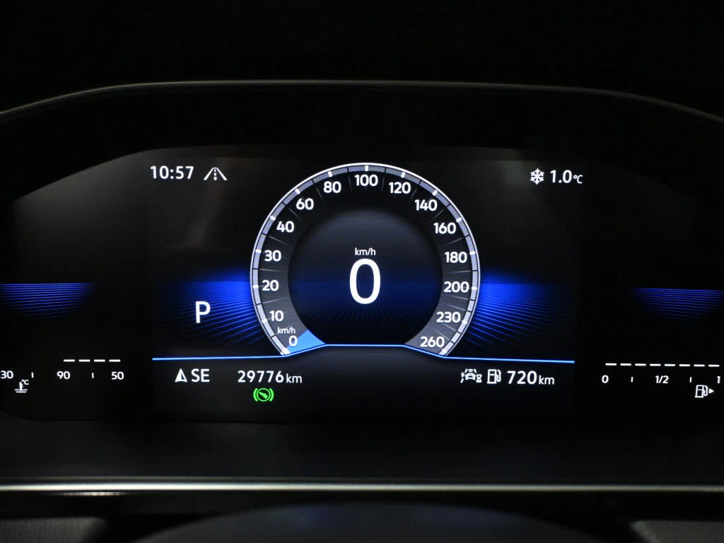 VW Jetta 1.5 TREADLINE * FWD * АвтоКредит * (ЦЕНА ДО БГ), снимка 12 - Автомобили и джипове - 53714502