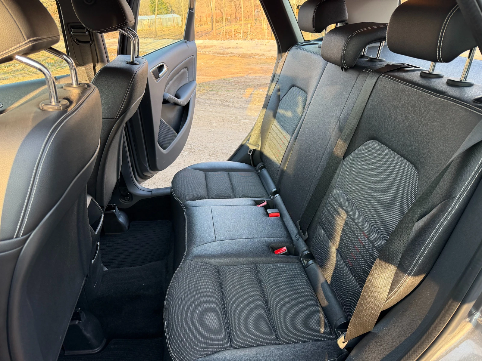 Mercedes-Benz B 180, снимка 11 - Автомобили и джипове - 53737742