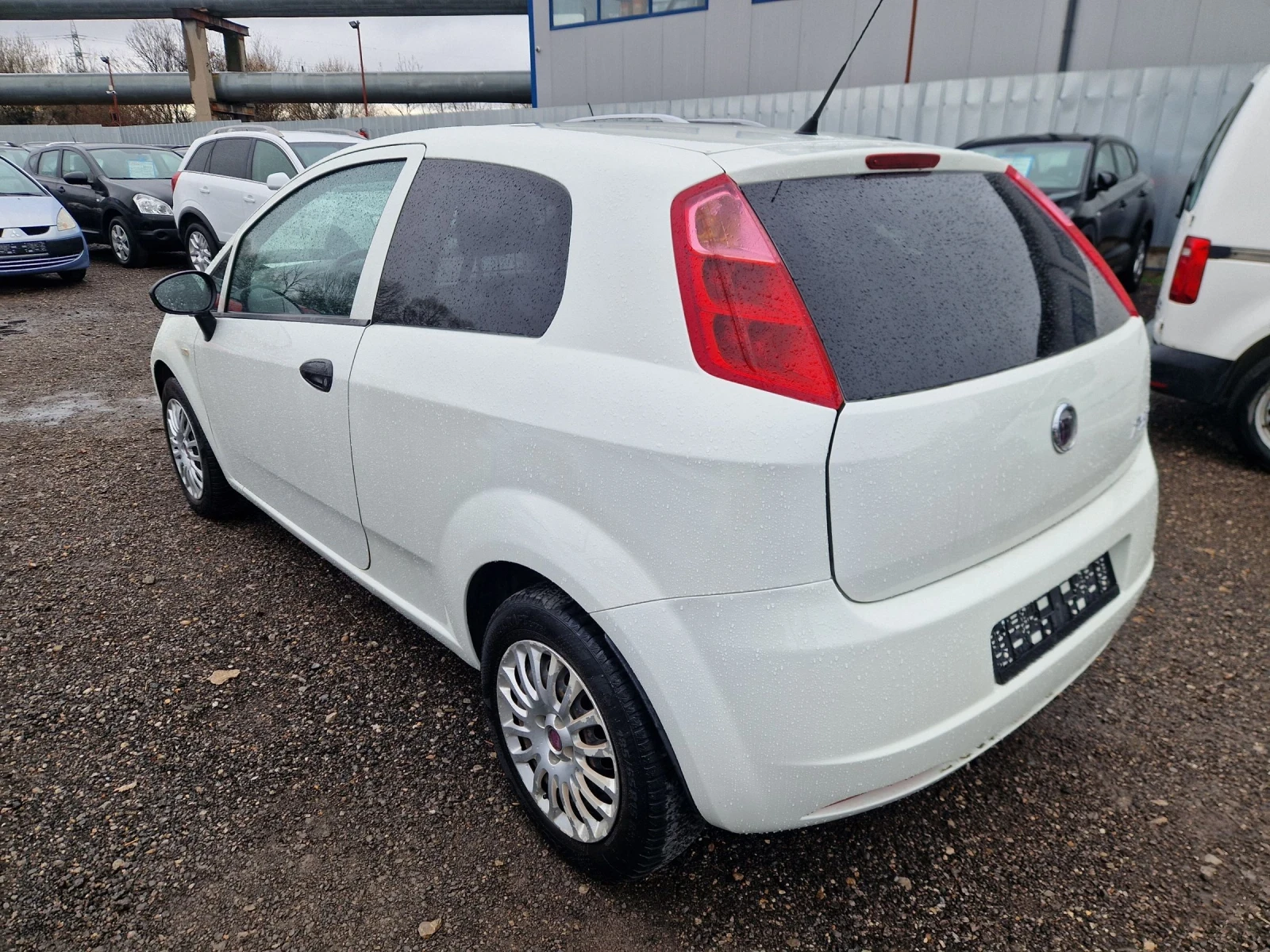 Fiat Punto 1.2i 16v 75HP.VAN LPG ITALIA, снимка 4 - Автомобили и джипове - 54022583