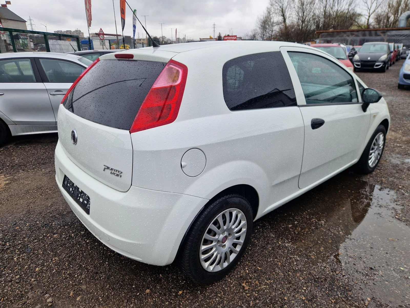 Fiat Punto 1.2i 16v 75HP.VAN LPG ITALIA, снимка 6 - Автомобили и джипове - 54022583