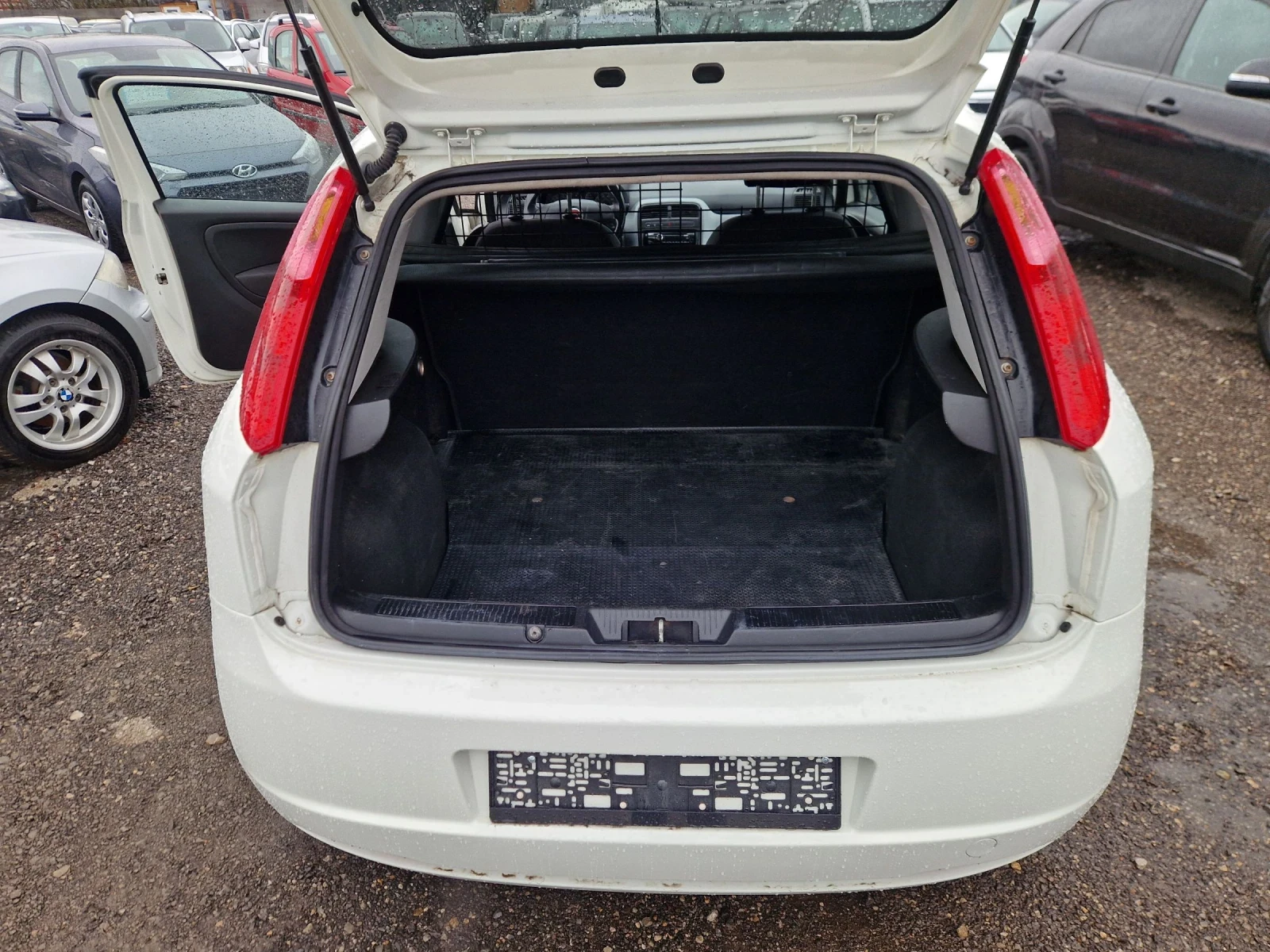 Fiat Punto 1.2i 16v 75HP.VAN LPG ITALIA, снимка 9 - Автомобили и джипове - 54022583