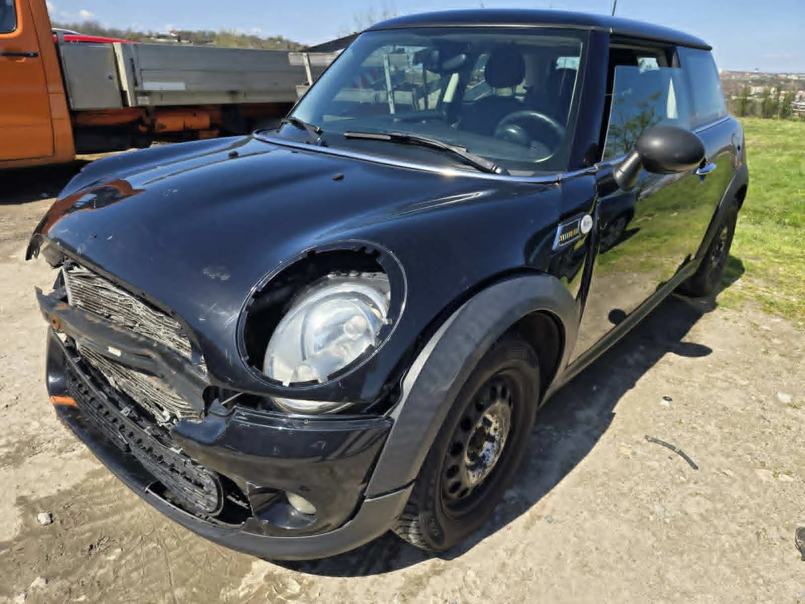 Mini Cooper R56, снимка 2 - Автомобили и джипове - 54421945