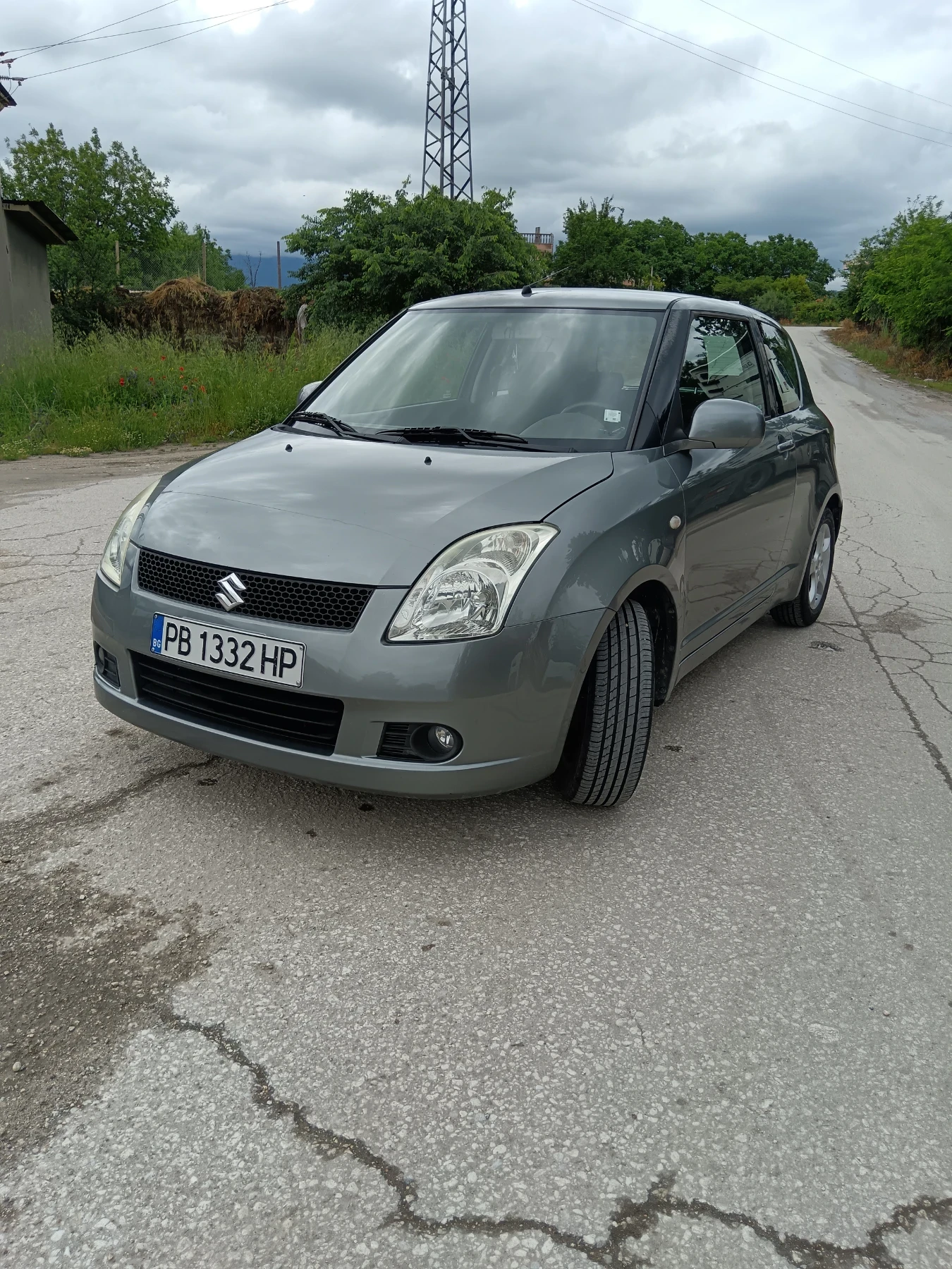 Suzuki Swift 1.3i газ климатик , снимка 4 - Автомобили и джипове - 54650126