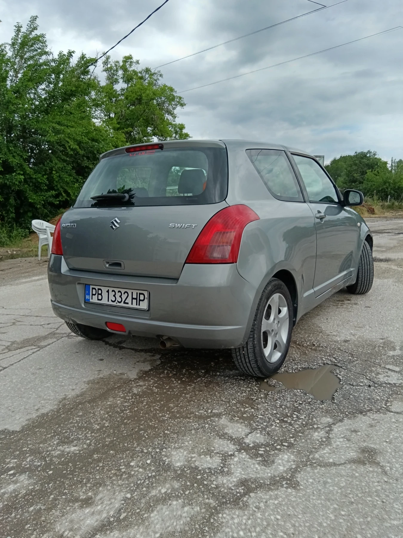 Suzuki Swift 1.3i газ климатик , снимка 7 - Автомобили и джипове - 54650126