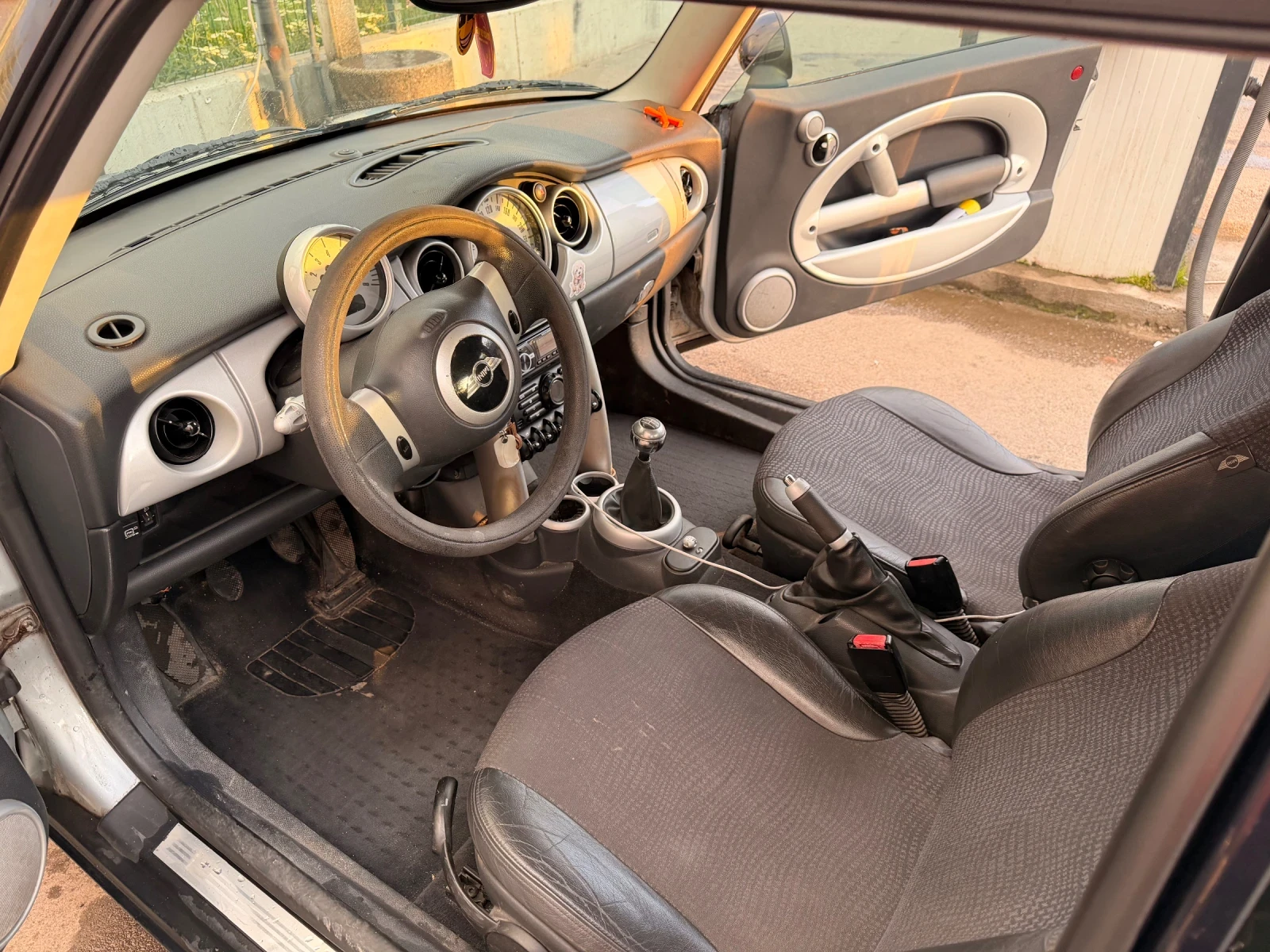 Mini Cooper s 1.6 газ/бензин, снимка 7 - Автомобили и джипове - 54656597