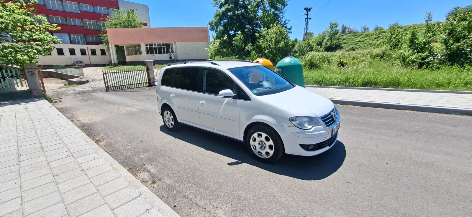 VW Touran, снимка 3 - Автомобили и джипове - 54715866