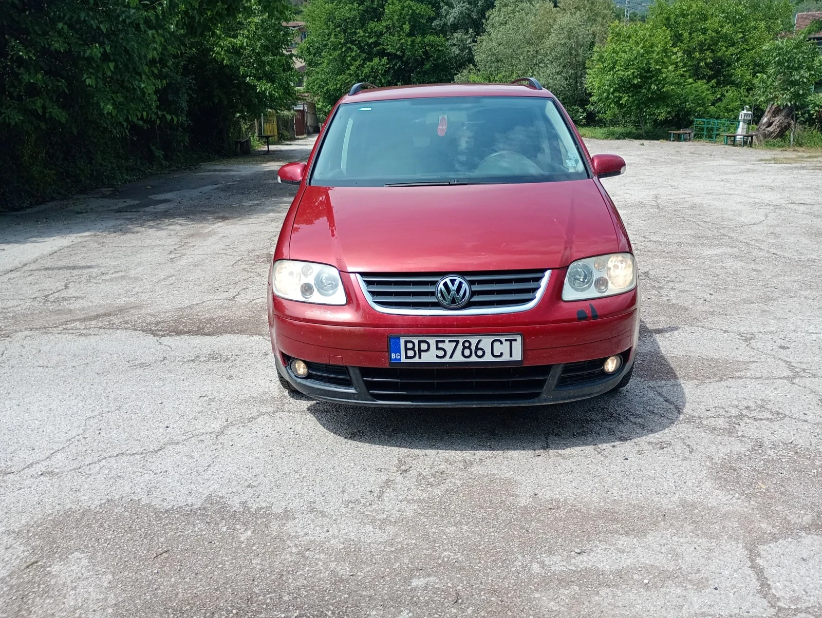 VW Touran, снимка 2 - Автомобили и джипове - 54869919