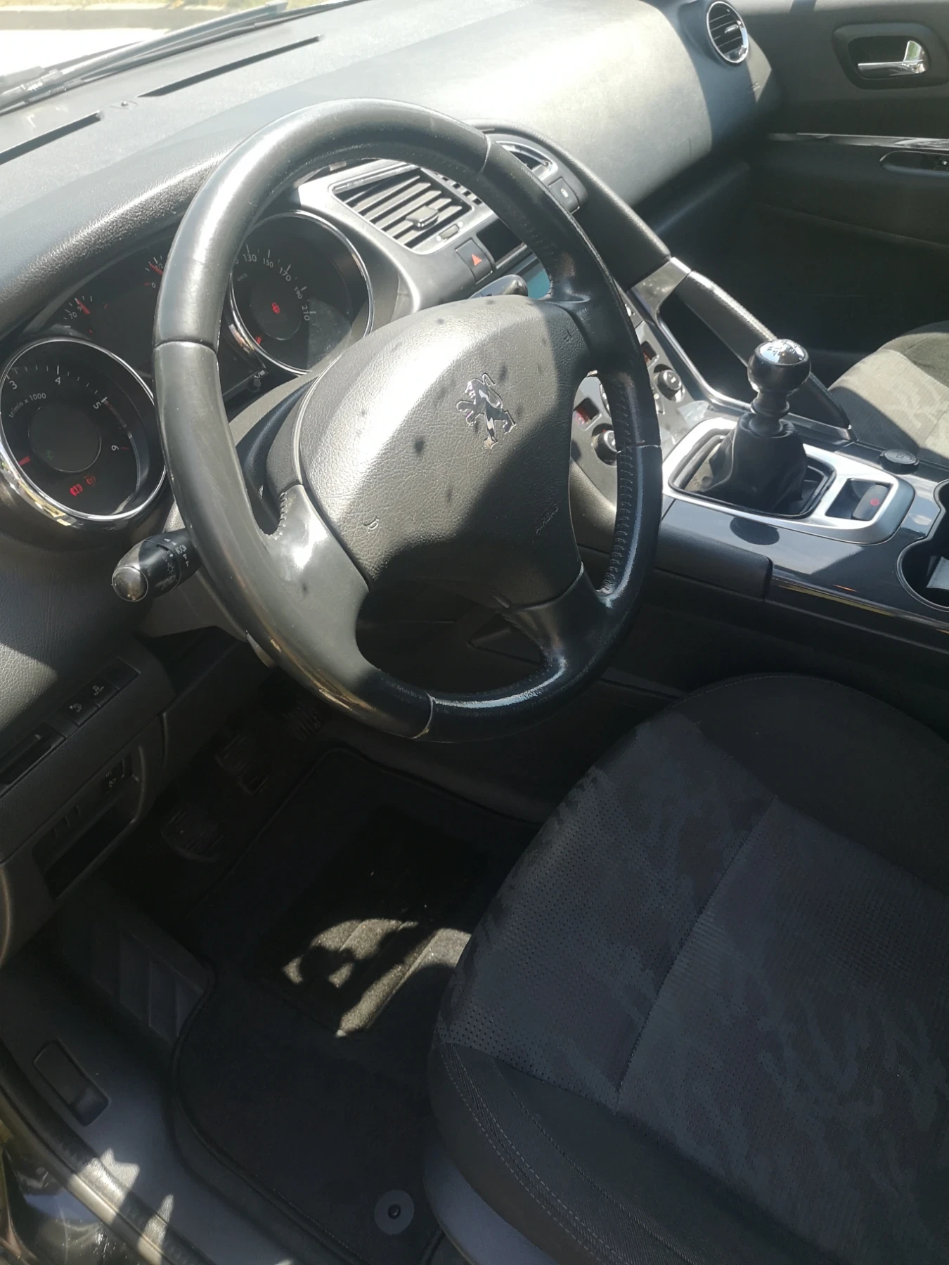 Peugeot 3008, снимка 4 - Автомобили и джипове - 54979925