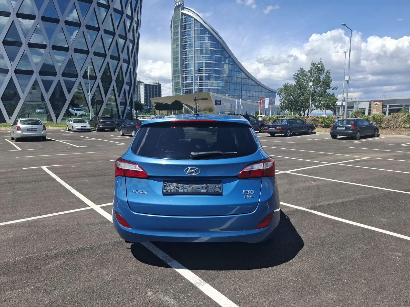 Hyundai I30 1.6, снимка 6 - Автомобили и джипове - 55221670