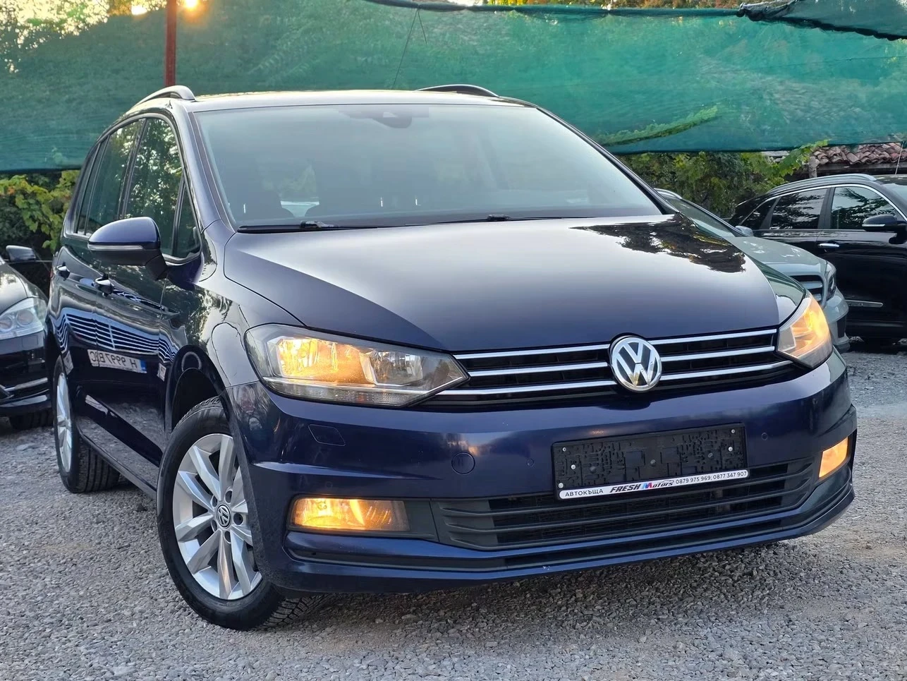 VW Touran 2.0TDI 150K.C. / АВТОМАТ / НАВИ / КАР ПЛЕЙ , снимка 2 - Автомобили и джипове - 55633682