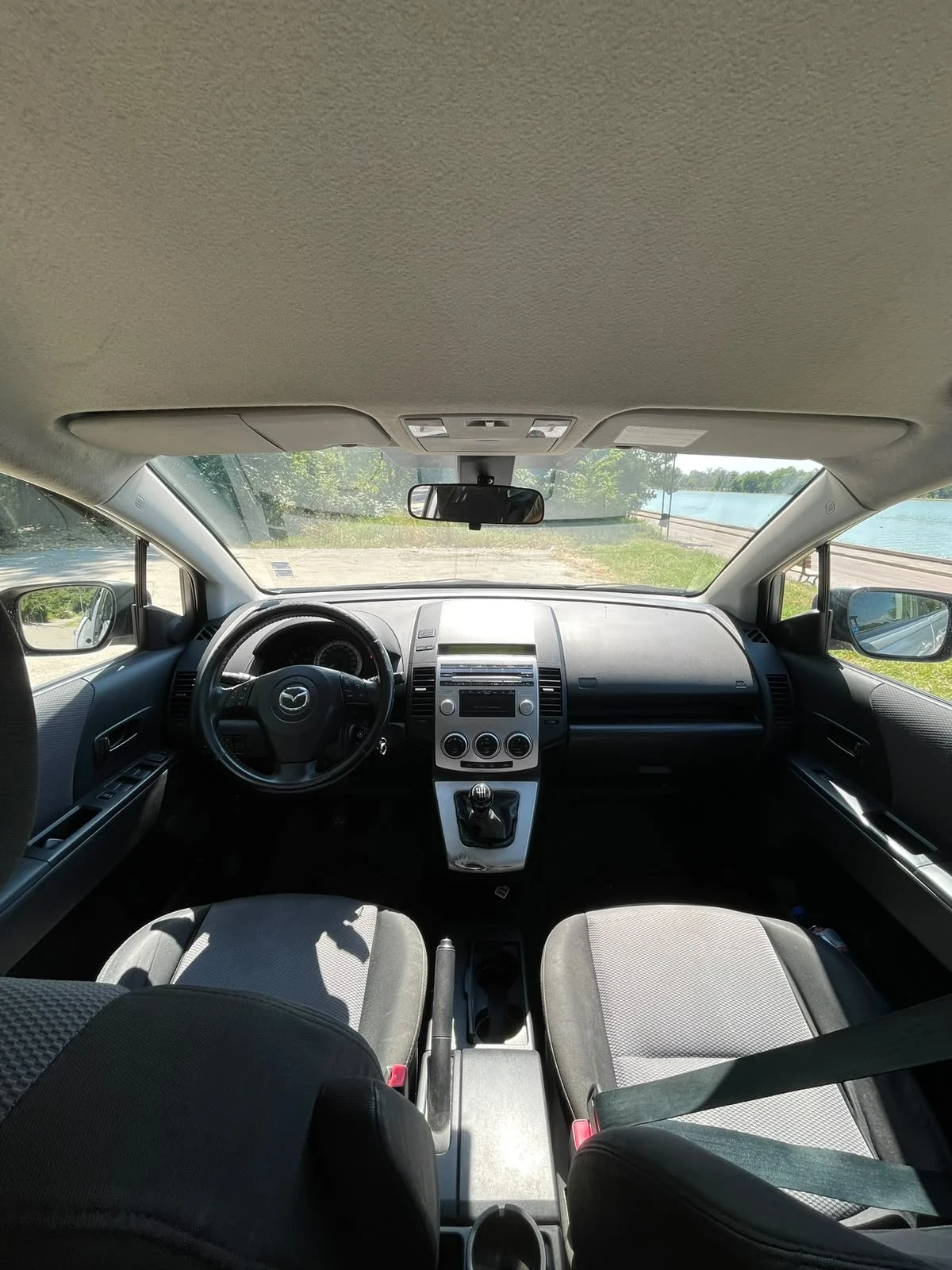 Mazda 5, снимка 10 - Автомобили и джипове - 55646316