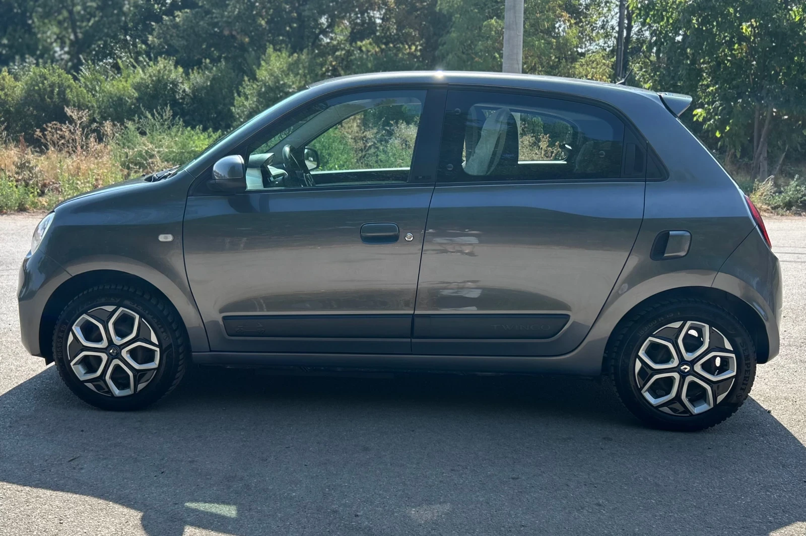 Renault Twingo ZE/ELECTRIC 2022, снимка 4 - Автомобили и джипове - 56004895