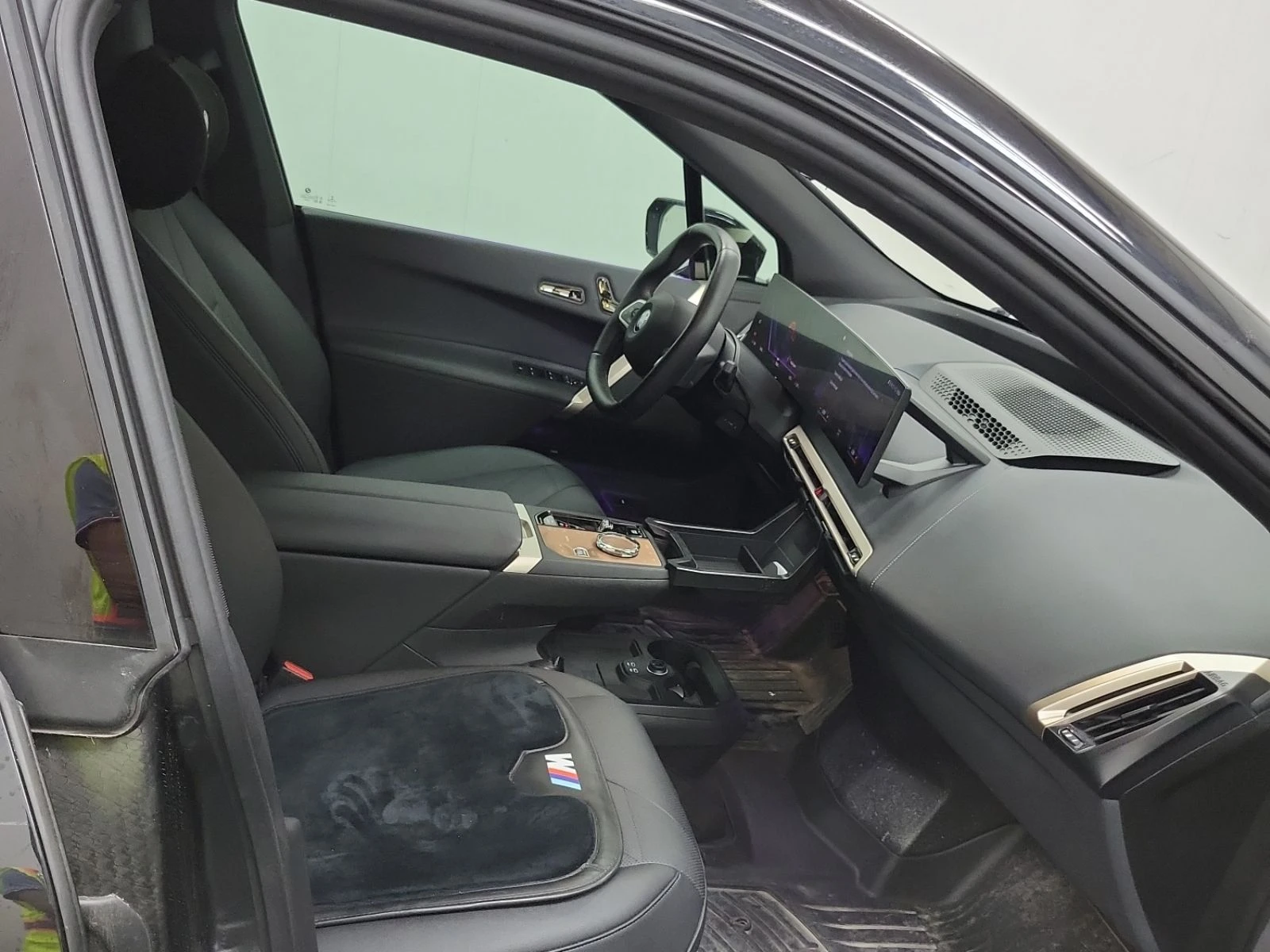BMW iX M-pack* Shadow-line* 360* ������* ������ | Mobile.bg � ����������� 11