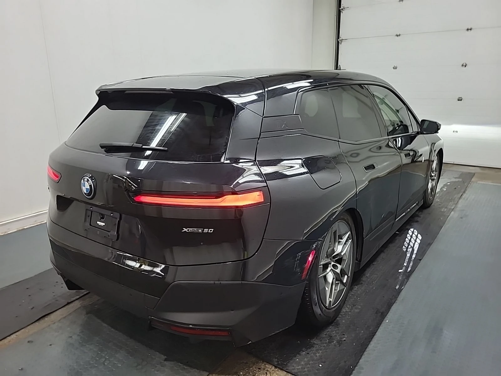 BMW iX M-pack* Shadow-line* 360* ������* ������ | Mobile.bg � ����������� 4