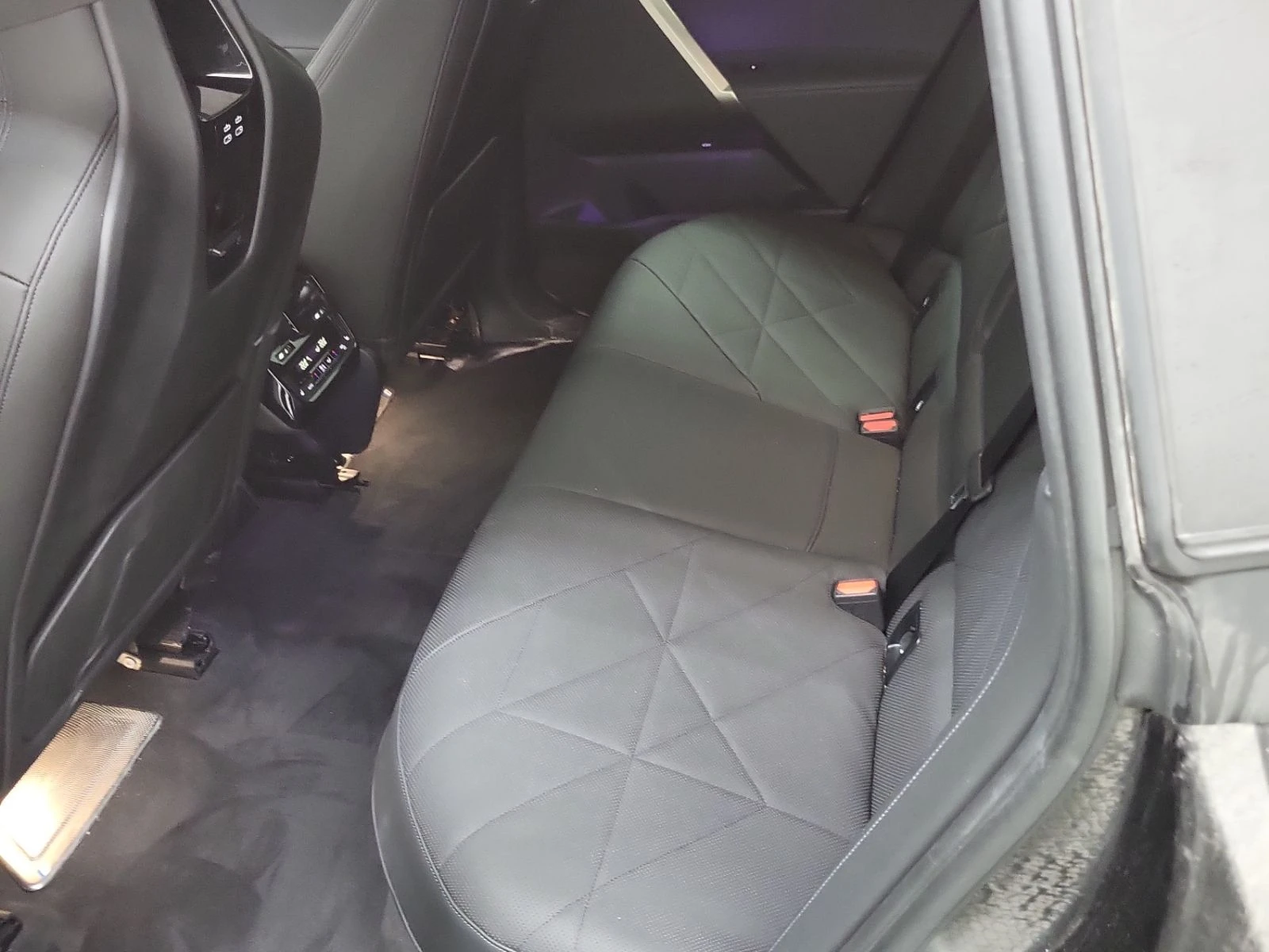 BMW iX M-pack* Shadow-line* 360* ������* ������ | Mobile.bg � ����������� 12